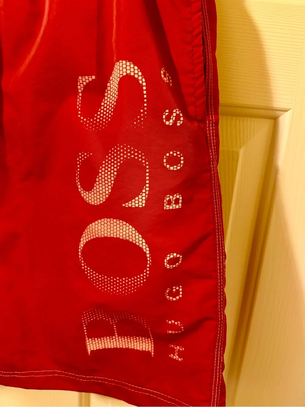 BOSS Hugo Boss Swim Trunks Shorts Mens L Large Red Mesh Lined Elastic Waist Logo